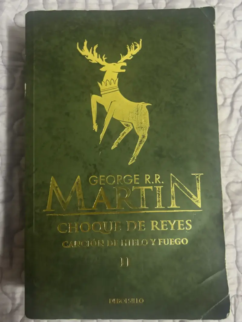 Libros de saga “Juego de Tronos” - 2