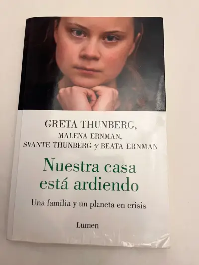 Libro Nuestra casa está ardiendo - miniatura 1