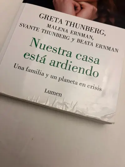 Libro Nuestra casa está ardiendo - miniatura 4