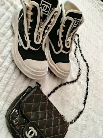 Zapatillas /botas - miniatura 2