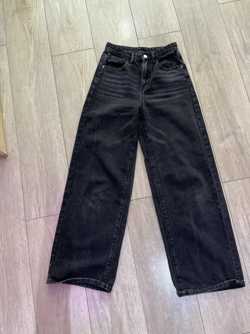 Pantalón shein