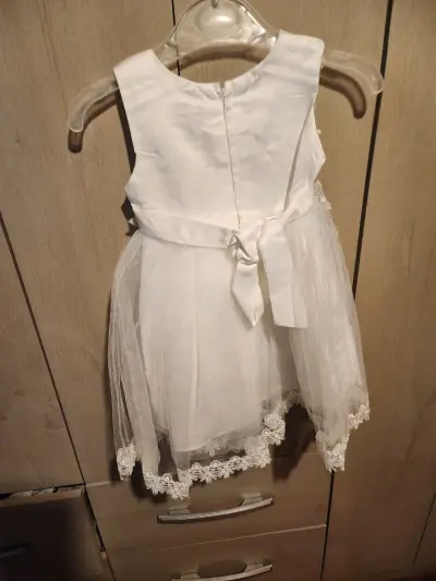 Vestido blanco niña - miniatura 2
