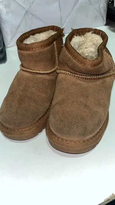 Bota de niña talla 25 - miniatura 1