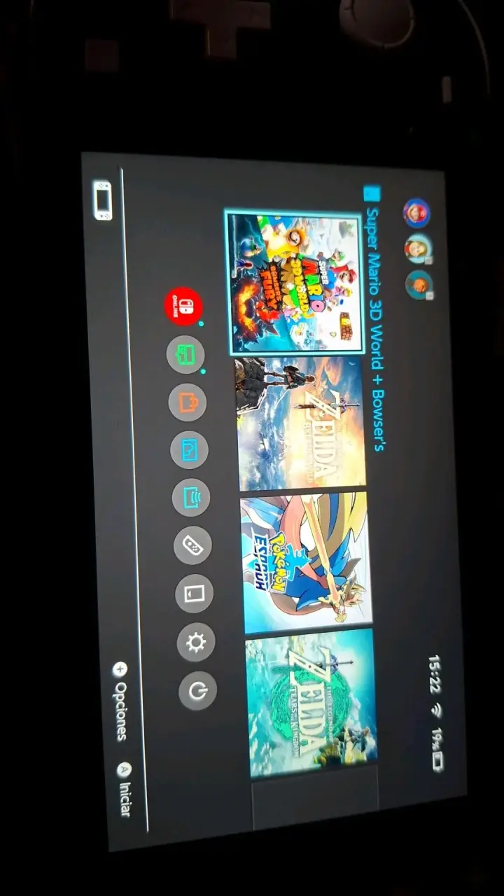 Nintendo switch lite con 4 juegos y 2 fundas - 2