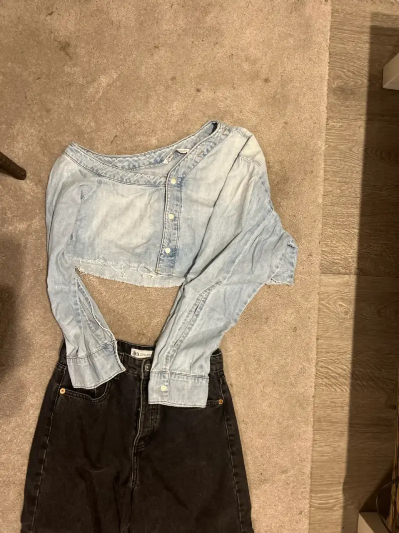 Jeans y blusa - 5