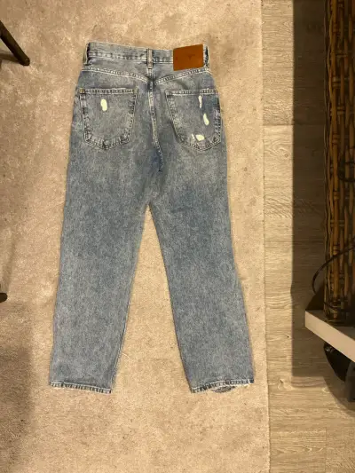 Jeans y blusa - miniatura 6