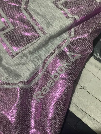 Polera deportiva Reebok - miniatura 2