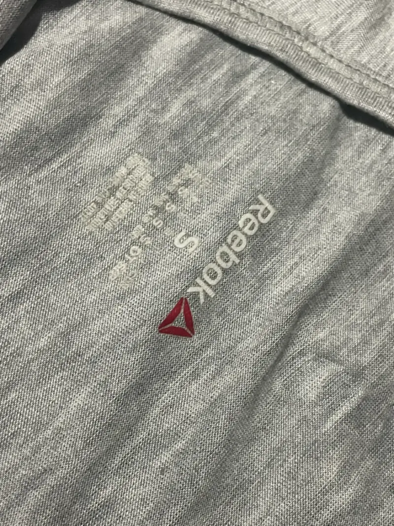 Polera deportiva Reebok - 3