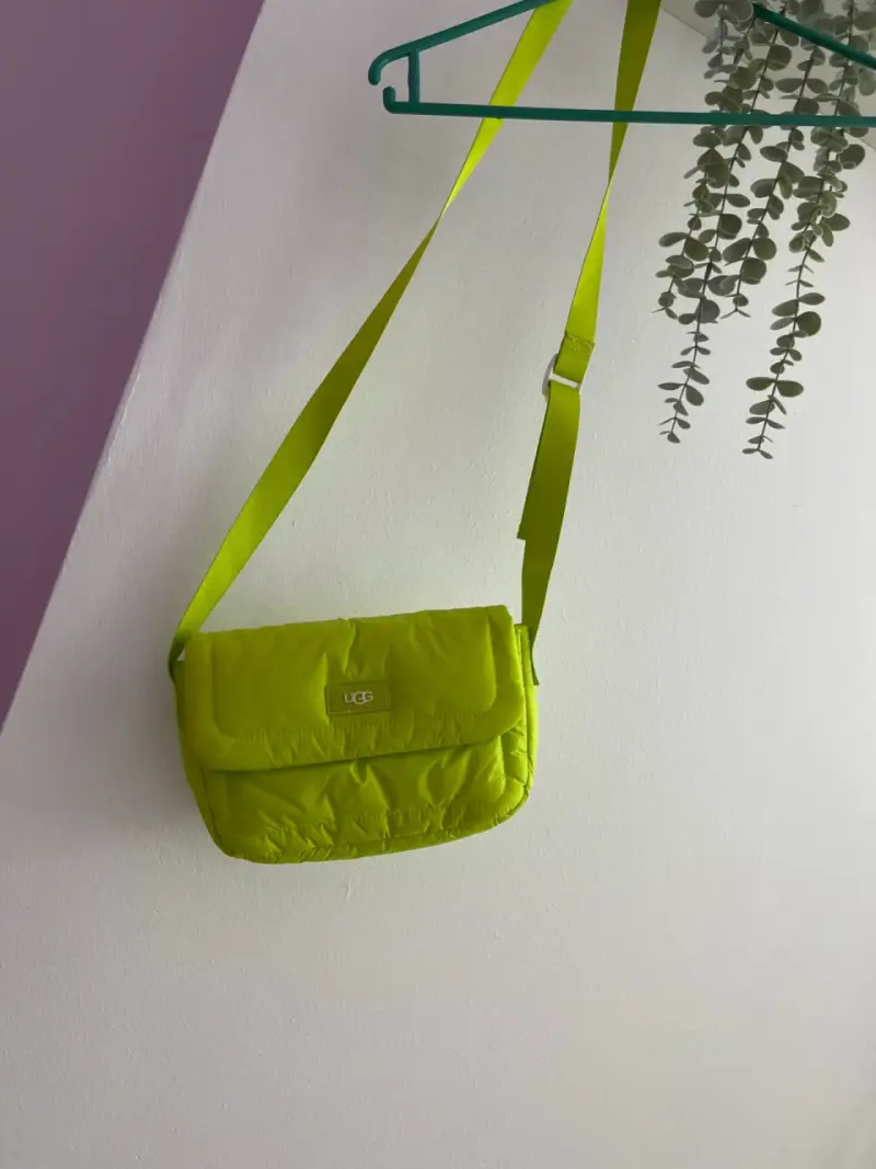 Cartera ugg