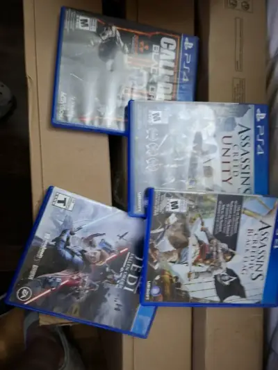 PS4 Slim 1TB y 4 juegos - miniatura 3