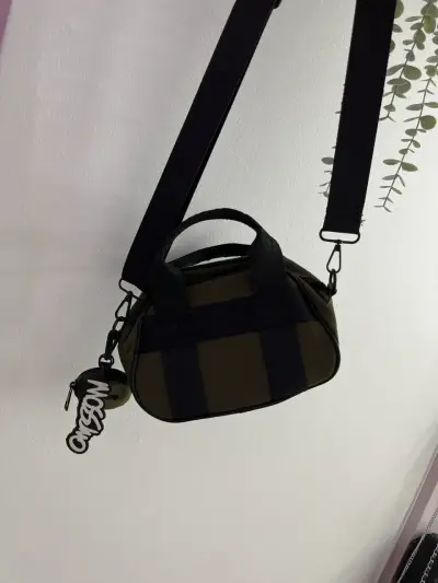 Cartera mossimo - miniatura 1