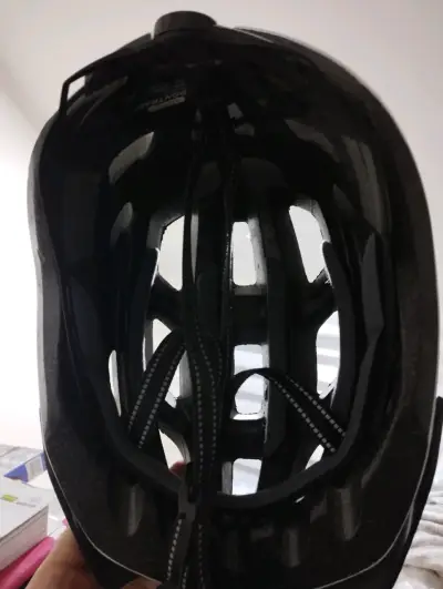 Casco blanco bicicleta o scooter - miniatura 4