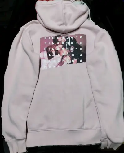 Poleron BLACKPINK x H&M talla S - miniatura 2
