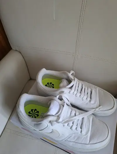 Zapatillas Nike - miniatura 2