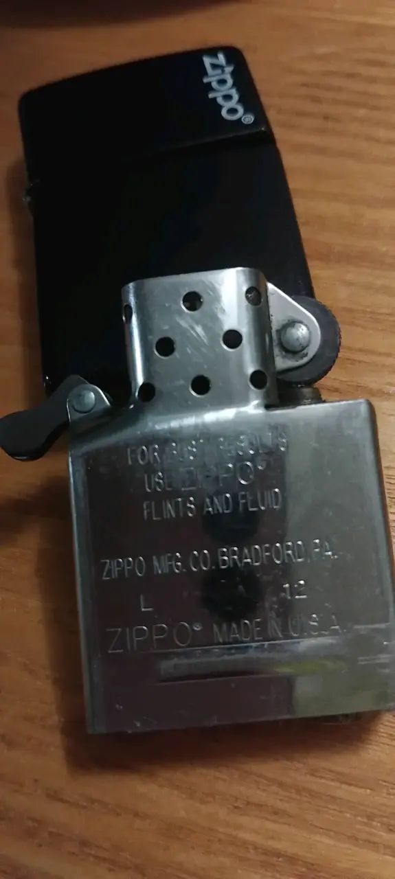 Encendedor ZIPPO - 6