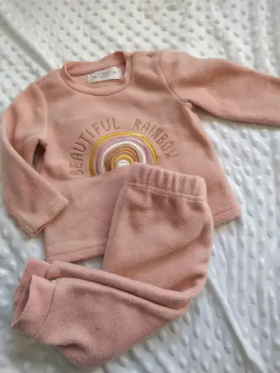 Bella ropa de niña de 6M a 9M - miniatura 1