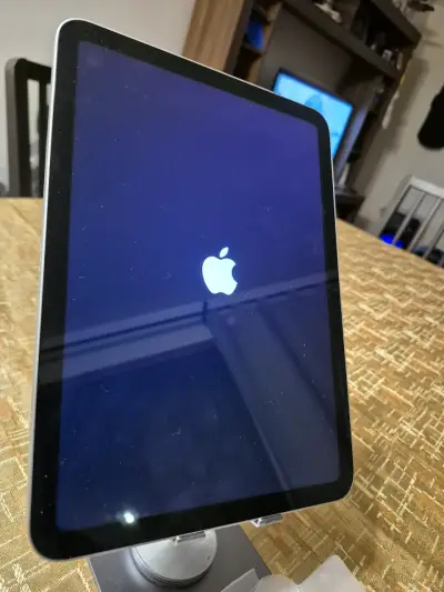 Ipad 11 128G Nuevo - miniatura 1