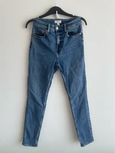 Jeans pitillo H&M - miniatura 2