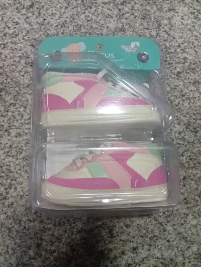 Zapatos bebé - miniatura 1