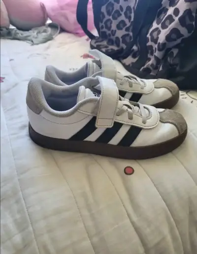 Zapatos adidas - miniatura 1