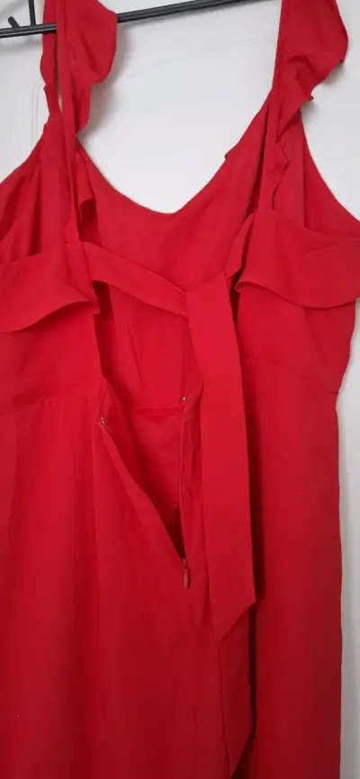 Vestido rojo - miniatura 3