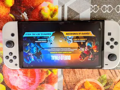 Nintendo switch modelo oled blanco - miniatura 1
