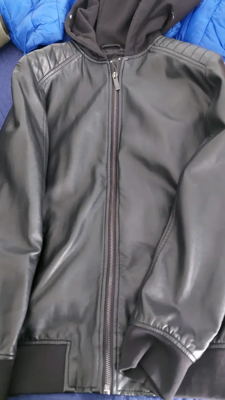 Ropa de lolo nueva y muy 3 posturas otras. - 3