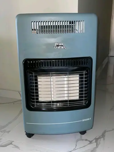 Vendo Estufa a Gas trotter - miniatura 1