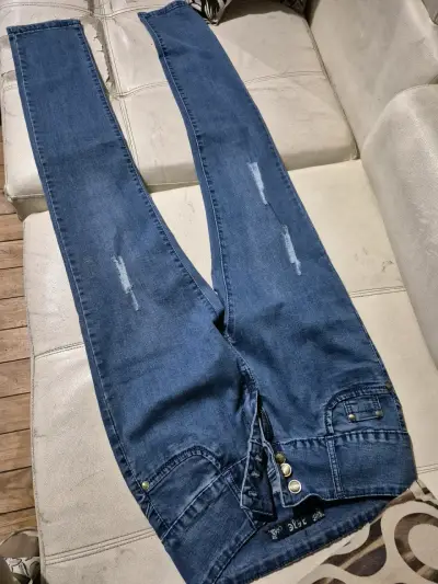 Jeans nuevos . - miniatura 1