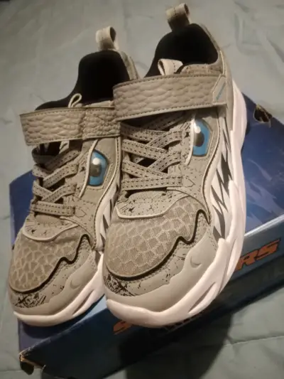 Zapatillas Skechers shark bots nro36 - miniatura 1