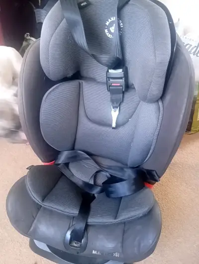 Silla de auto - miniatura 2