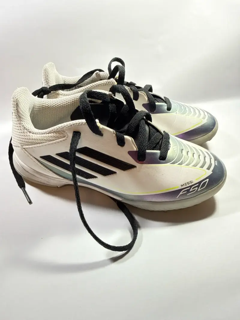Zapatos de fulbolito niños Messi F50