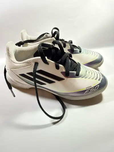 Zapatos de fulbolito niños Messi F50 - miniatura 1