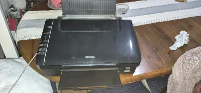 Impresora 🖨 multifuncional a color - miniatura 2