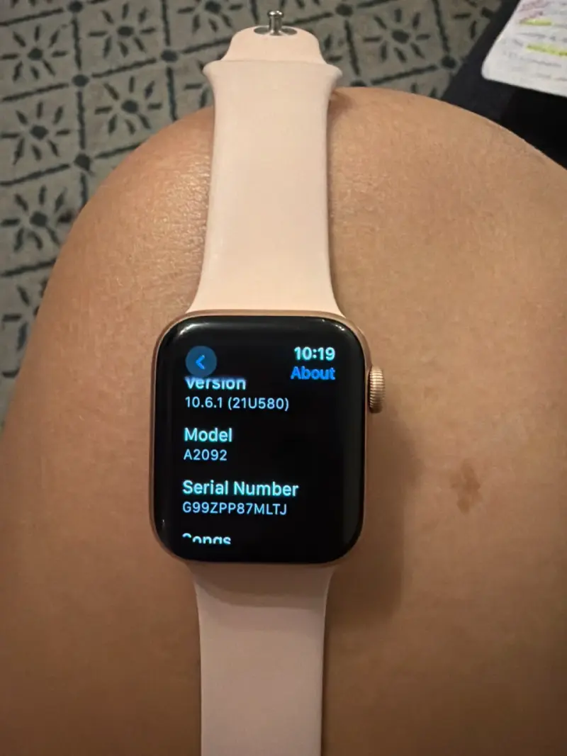 Apple Watch Series 5 40MM Rose Gold - 3