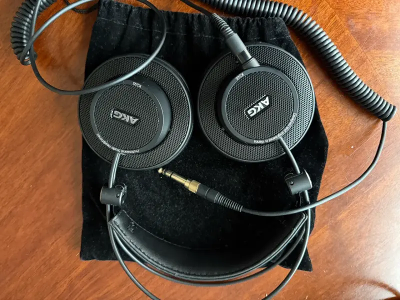 Kit Home Studio Profesional AKG + Samson + Behring - 6