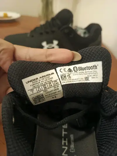 Zapatillas under Armour nuevas talla 37 - miniatura 6