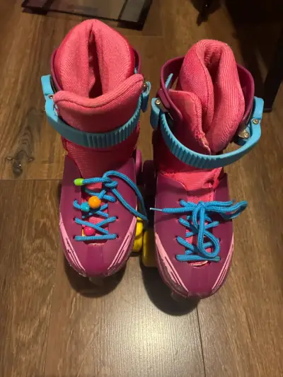 Patines 4 ruedas - miniatura 1