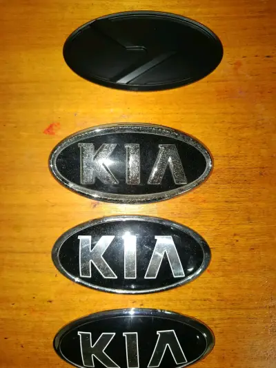 Emblema KIA - miniatura 2