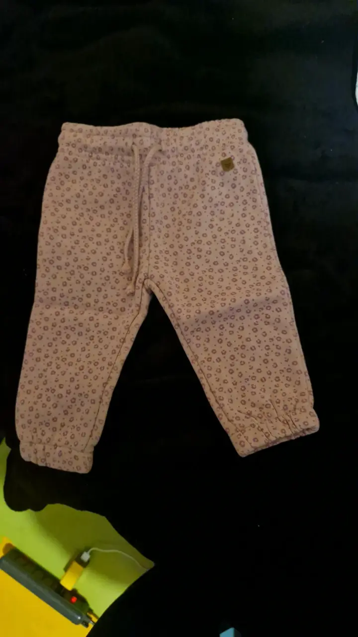 Vendo  ropa de bebe niña - 4