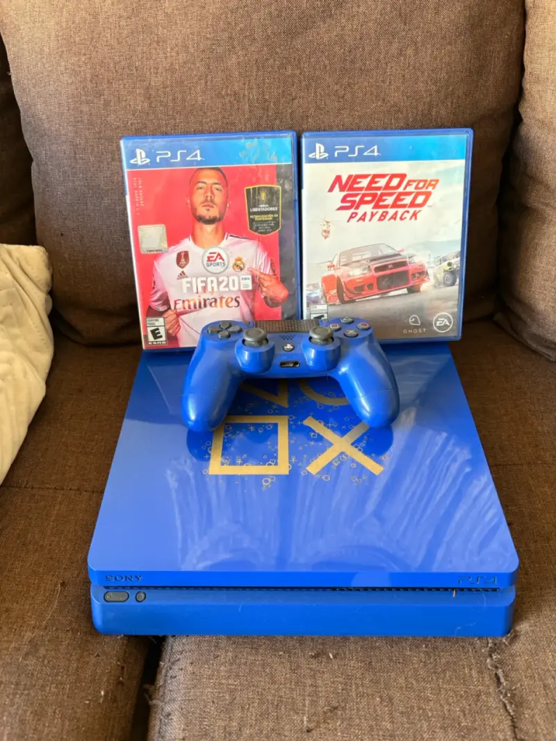 Play 4 + 2 juegos