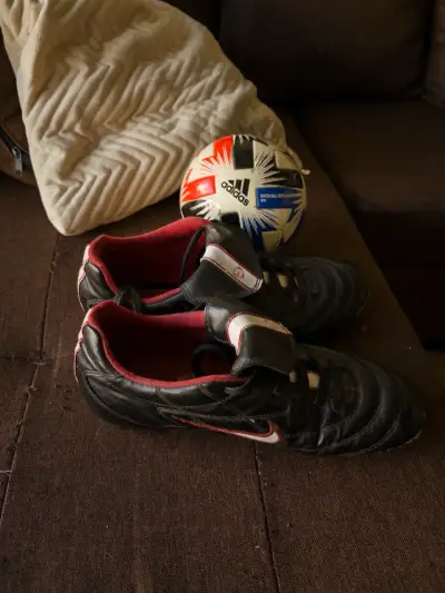 Zapatos futbol nike - miniatura 3