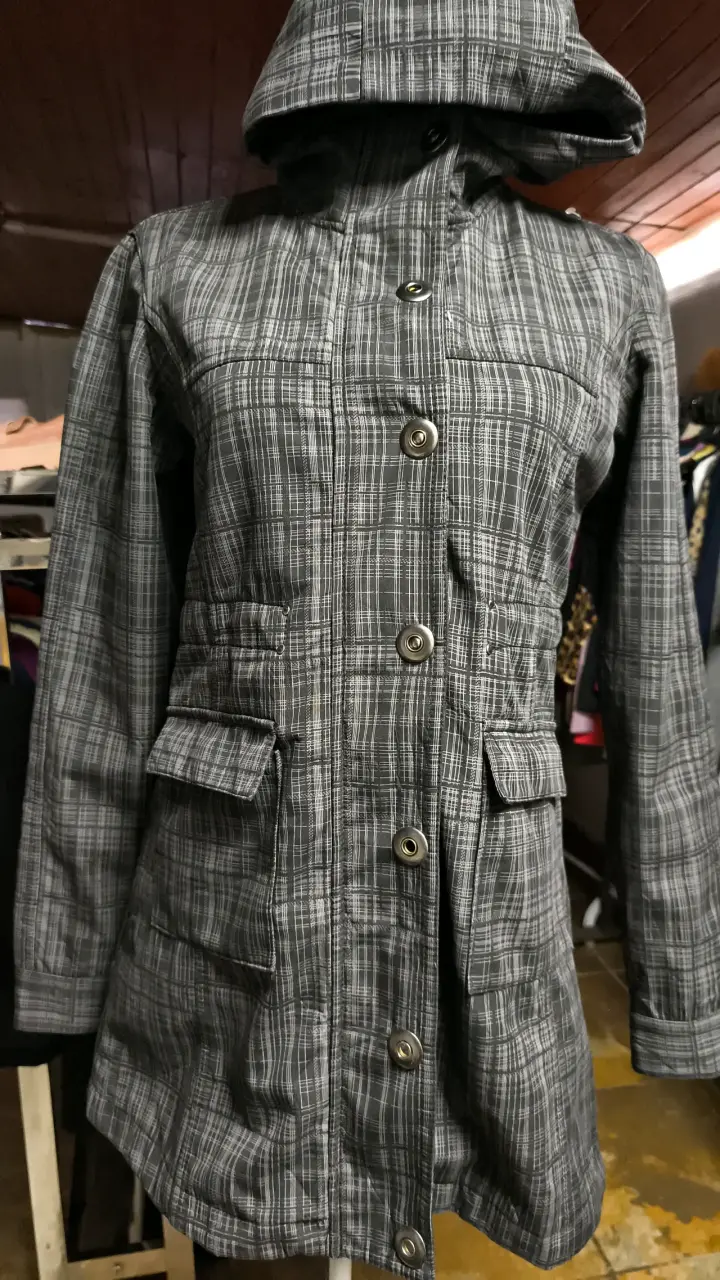 Chaqueta negra de