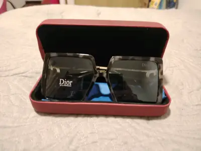 Lentes de sol Dior - miniatura 1