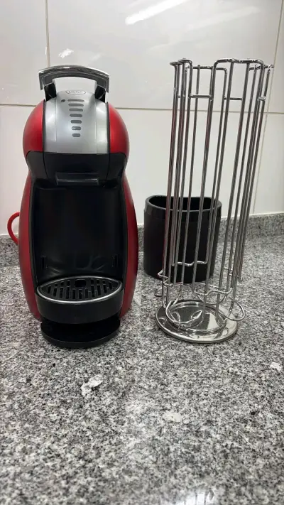 Cafetera Dolce gusto - miniatura 1