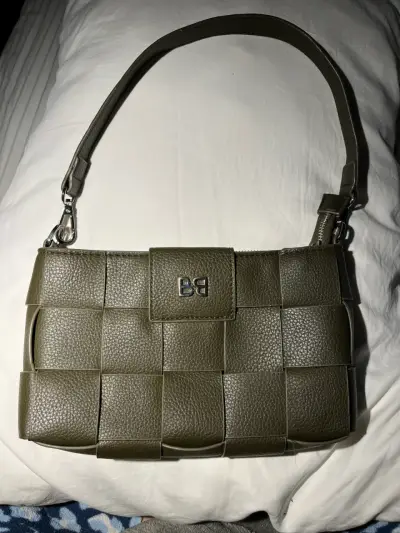 Cartera BASEMENT - miniatura 1
