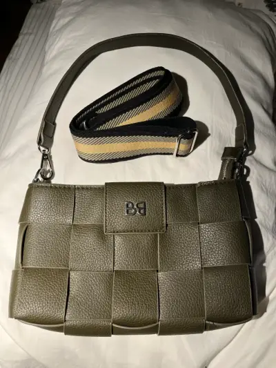 Cartera BASEMENT - miniatura 2
