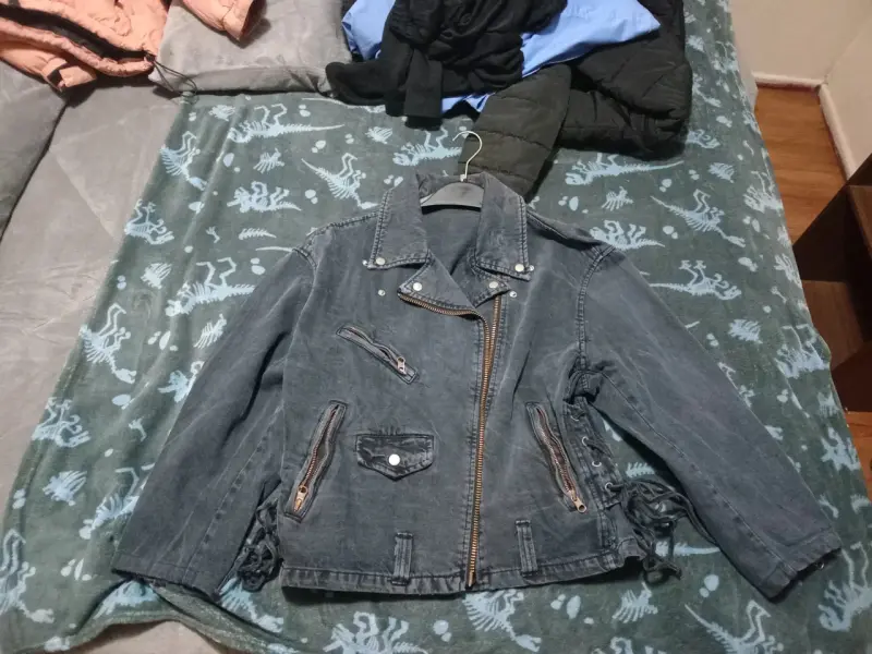 Chaquetas con poco uso - 4