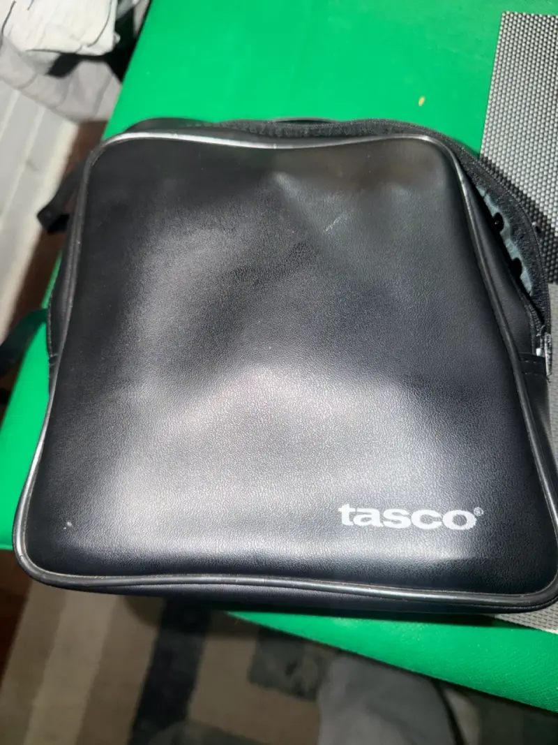 Binoculares Tasco - 1