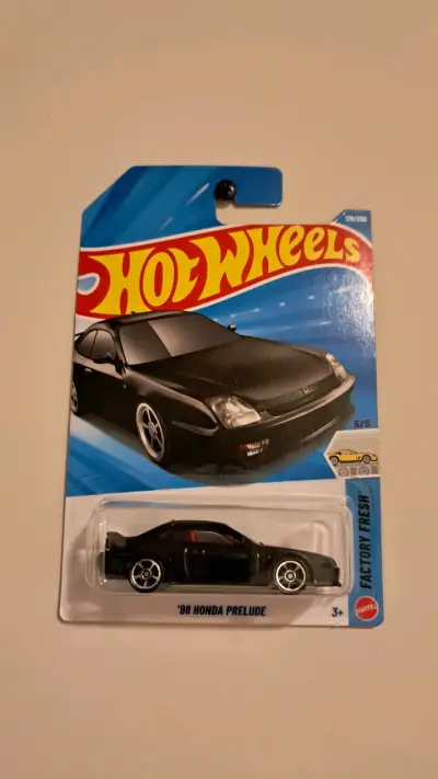 Hotweels 98 Honda prelude - miniatura 1